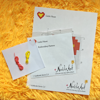 Little Heart | Goblenki | 1 | Embroidery Pattern + Thread & Canvas